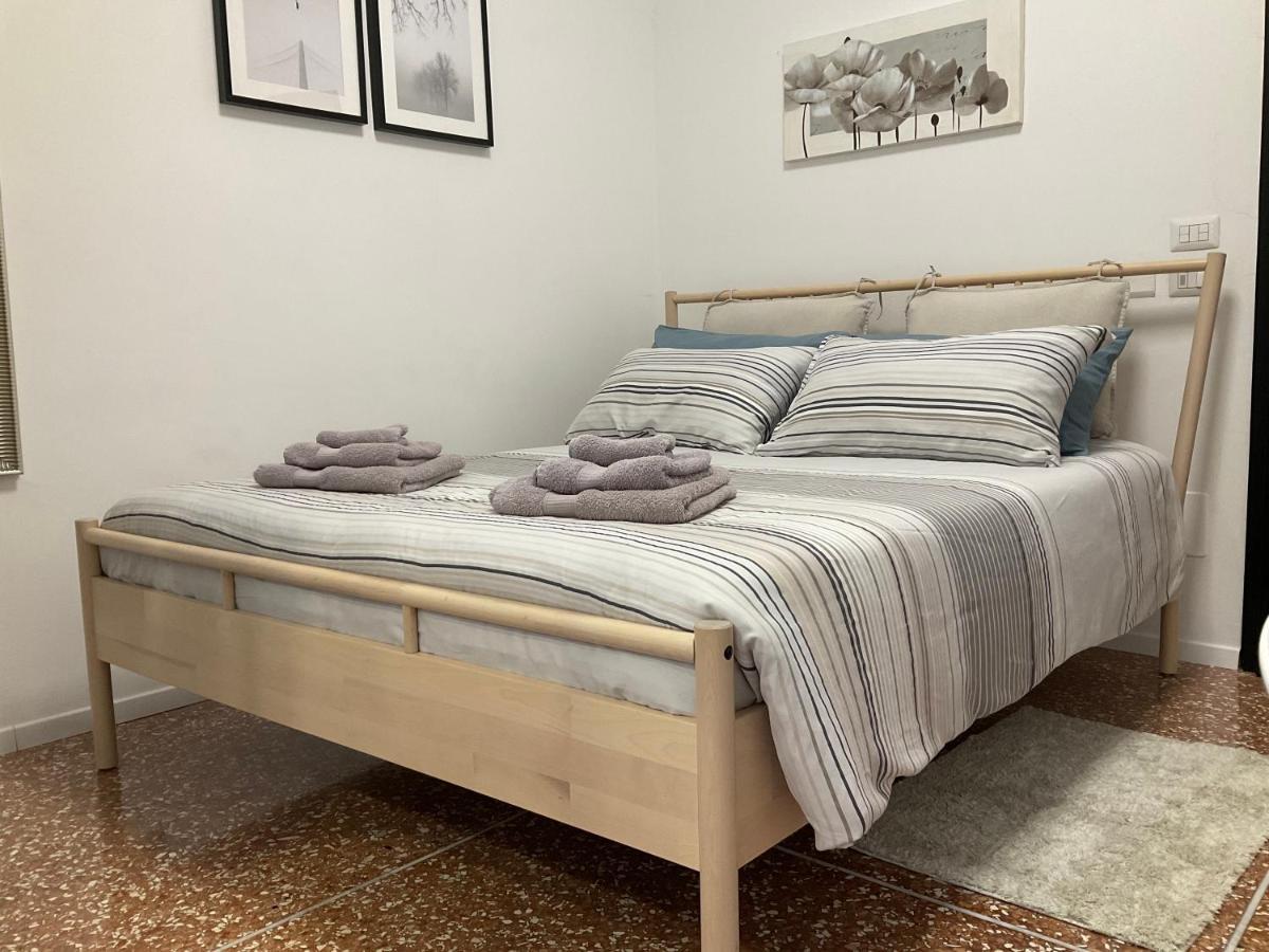 Studio 25 Apartment - Near Metro M3 Milano Dış mekan fotoğraf