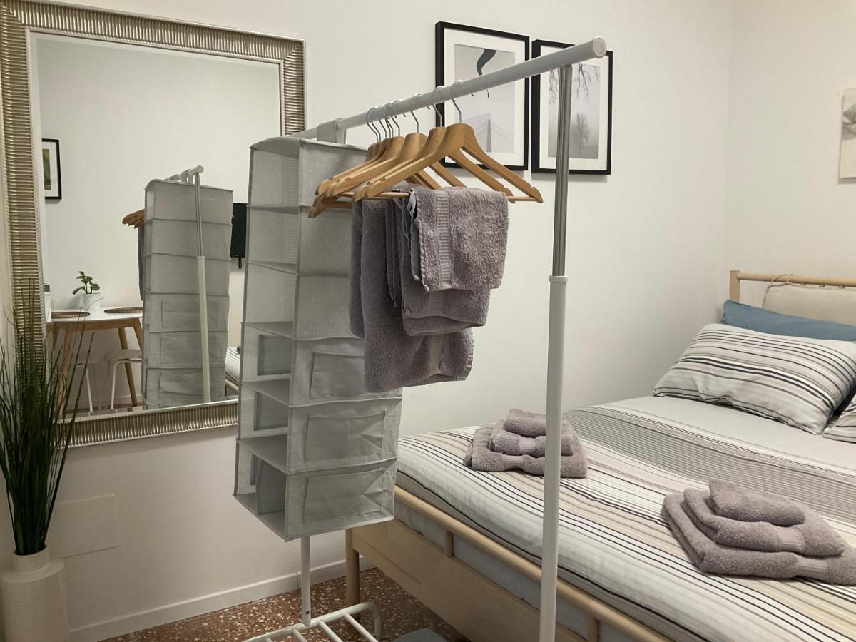 Studio 25 Apartment - Near Metro M3 Milano Dış mekan fotoğraf