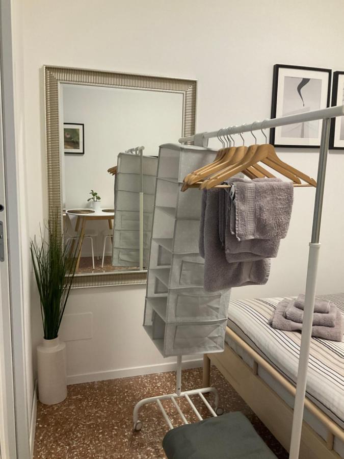 Studio 25 Apartment - Near Metro M3 Milano Dış mekan fotoğraf