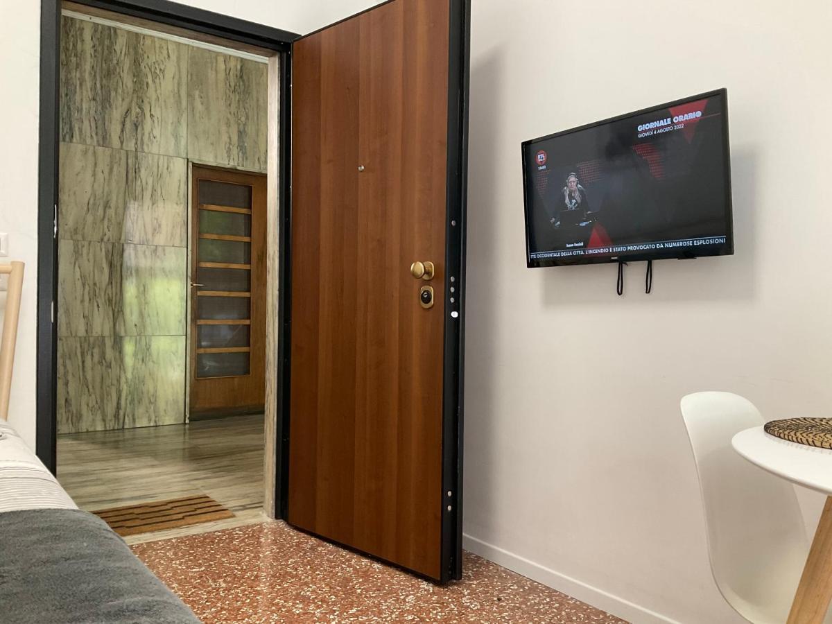 Studio 25 Apartment - Near Metro M3 Milano Dış mekan fotoğraf