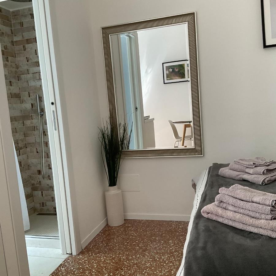 Studio 25 Apartment - Near Metro M3 Milano Dış mekan fotoğraf
